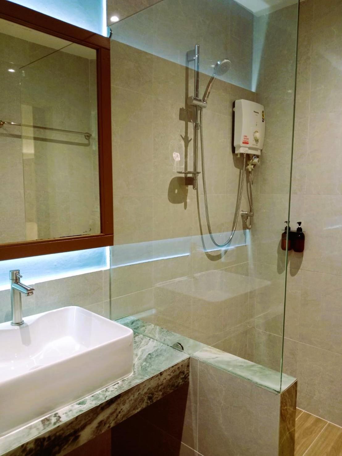 Eastique Hotel Koh Chang Trat Dış mekan fotoğraf