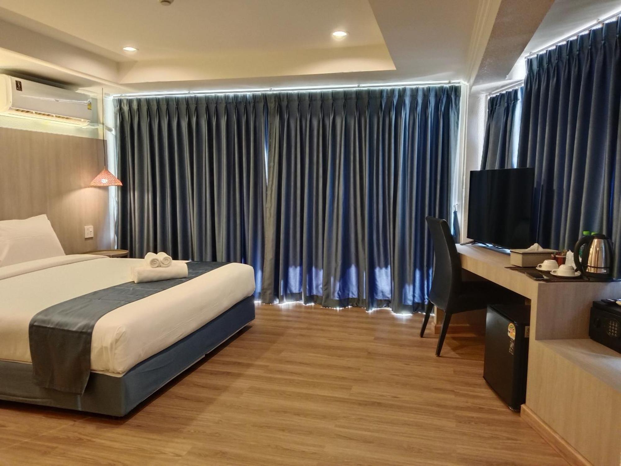 Eastique Hotel Koh Chang Trat Dış mekan fotoğraf
